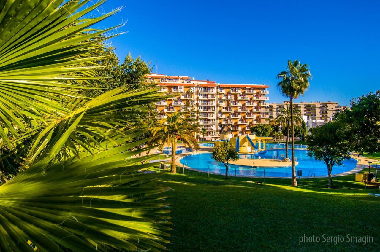 427 Estudio En Jupiter Apartamentos - Vista A La Piscina, El Mar Y Las Montana ベナルマデナ エクステリア 写真